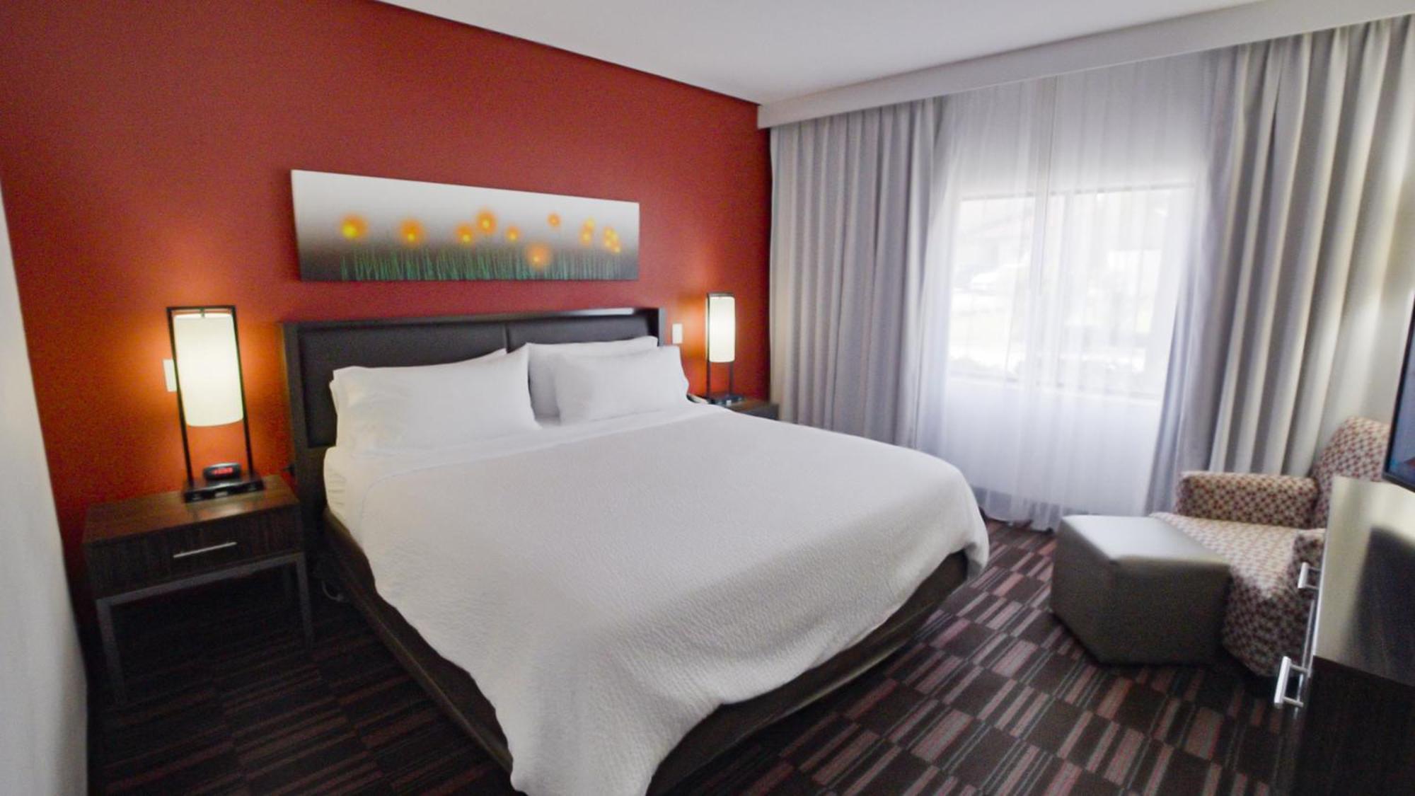 Holiday Inn Irving Las Colinas By Ihg Dış mekan fotoğraf