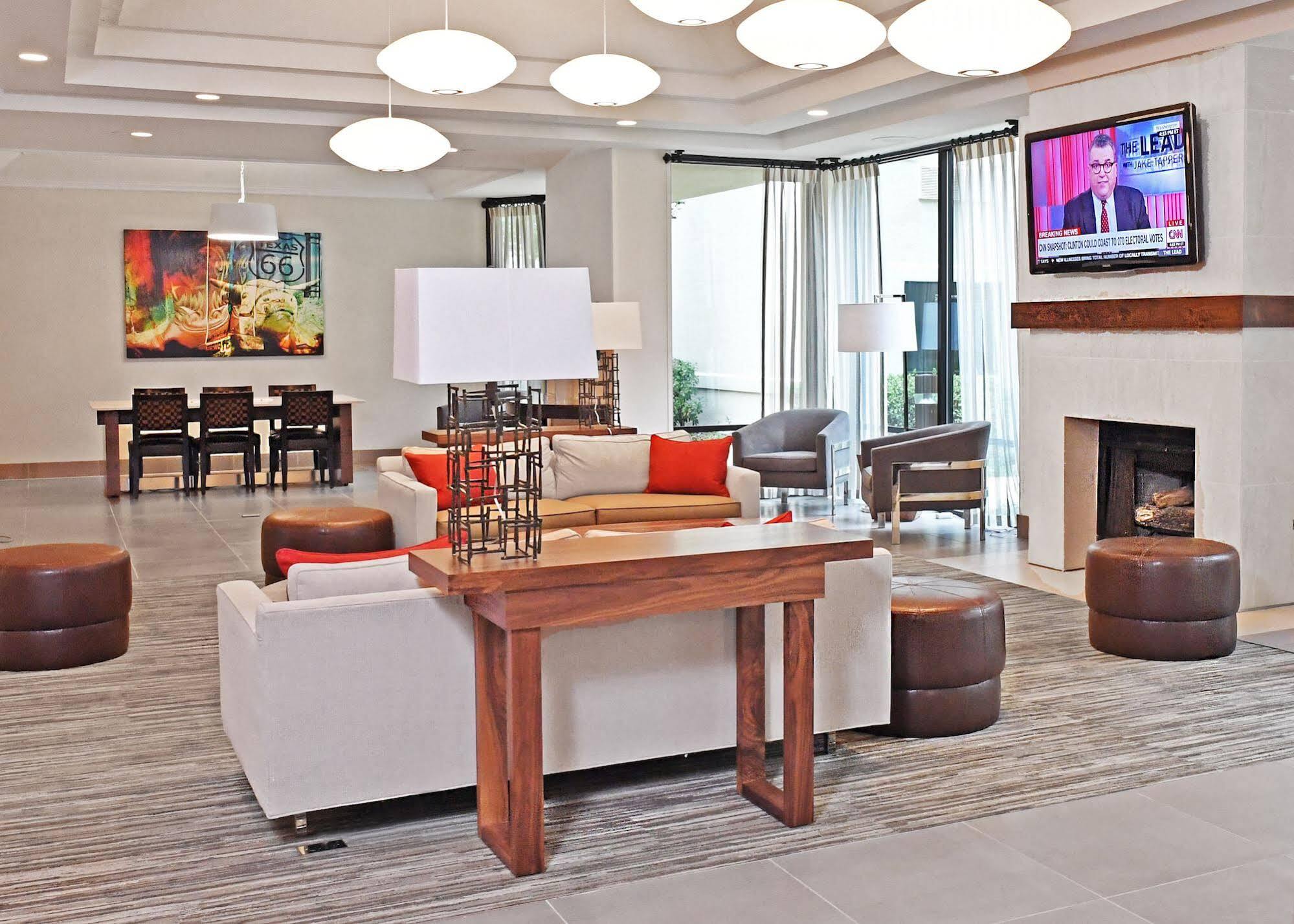 Holiday Inn Irving Las Colinas By Ihg Dış mekan fotoğraf